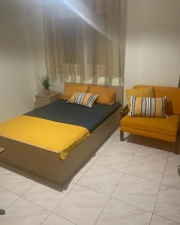 Elin Loft Rooms Flogita Exterior photo