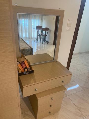 Elin Loft *